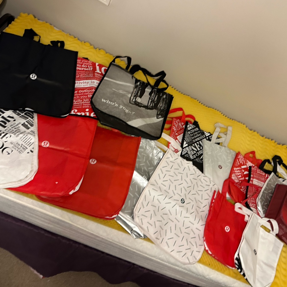 Lululemon LOT of Tote Bags - rare discontinued bags and limited edition